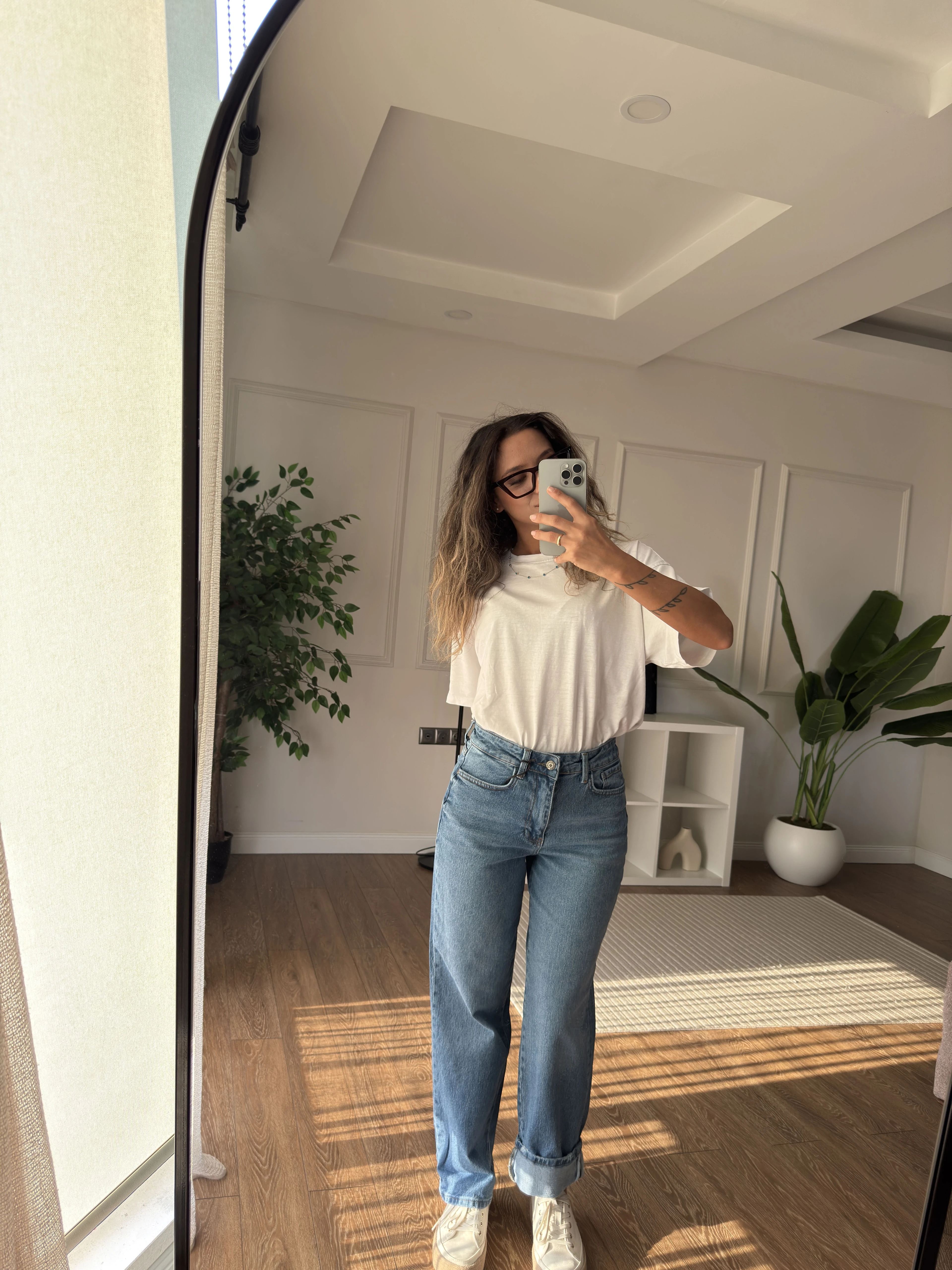 ZRA Model Düşük Bel Paça Katlamalı Jean