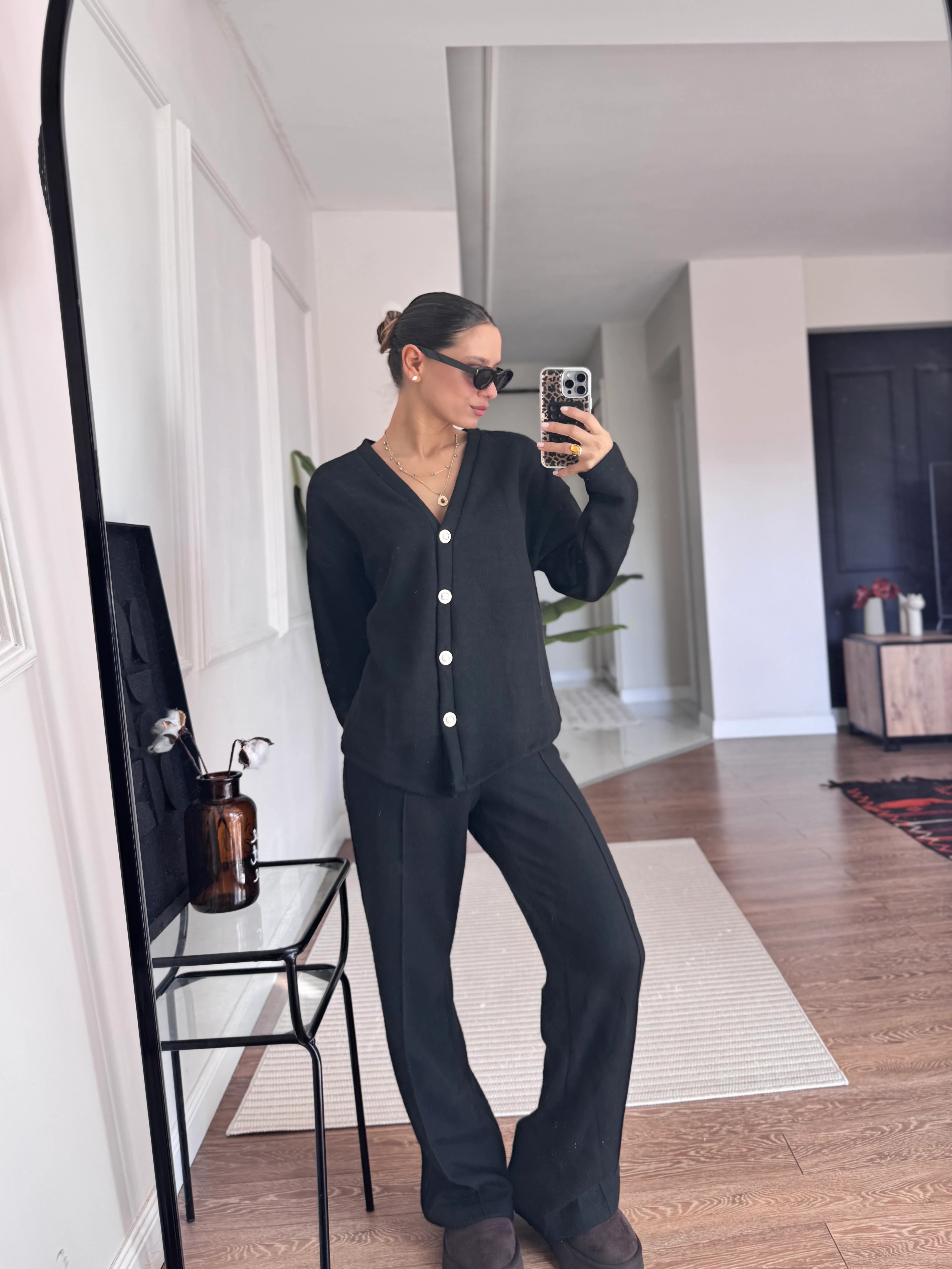 Gold Düğmeli Triko Takım