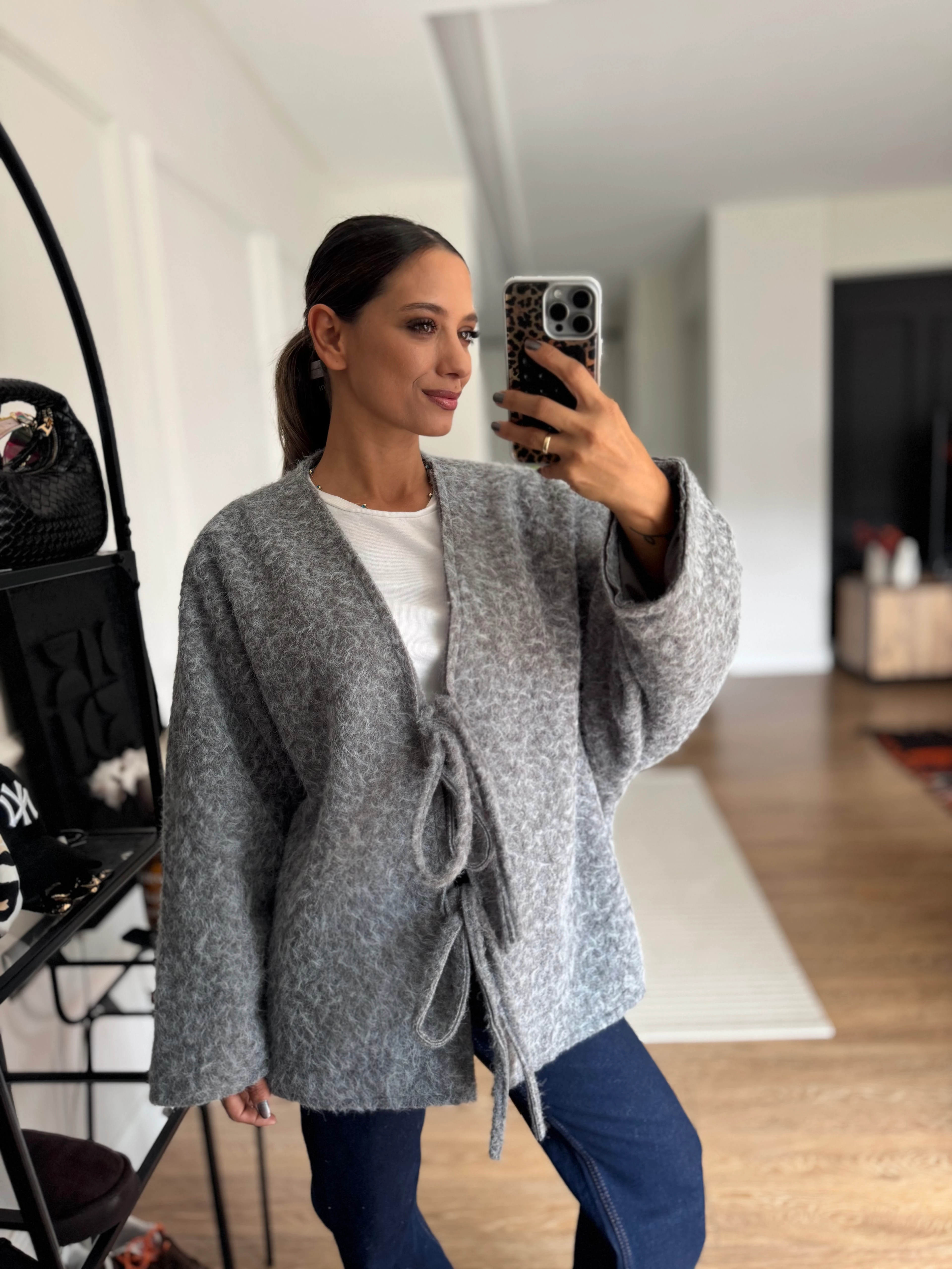 Oversize Bağcık Detaylı Sakallı Ceket