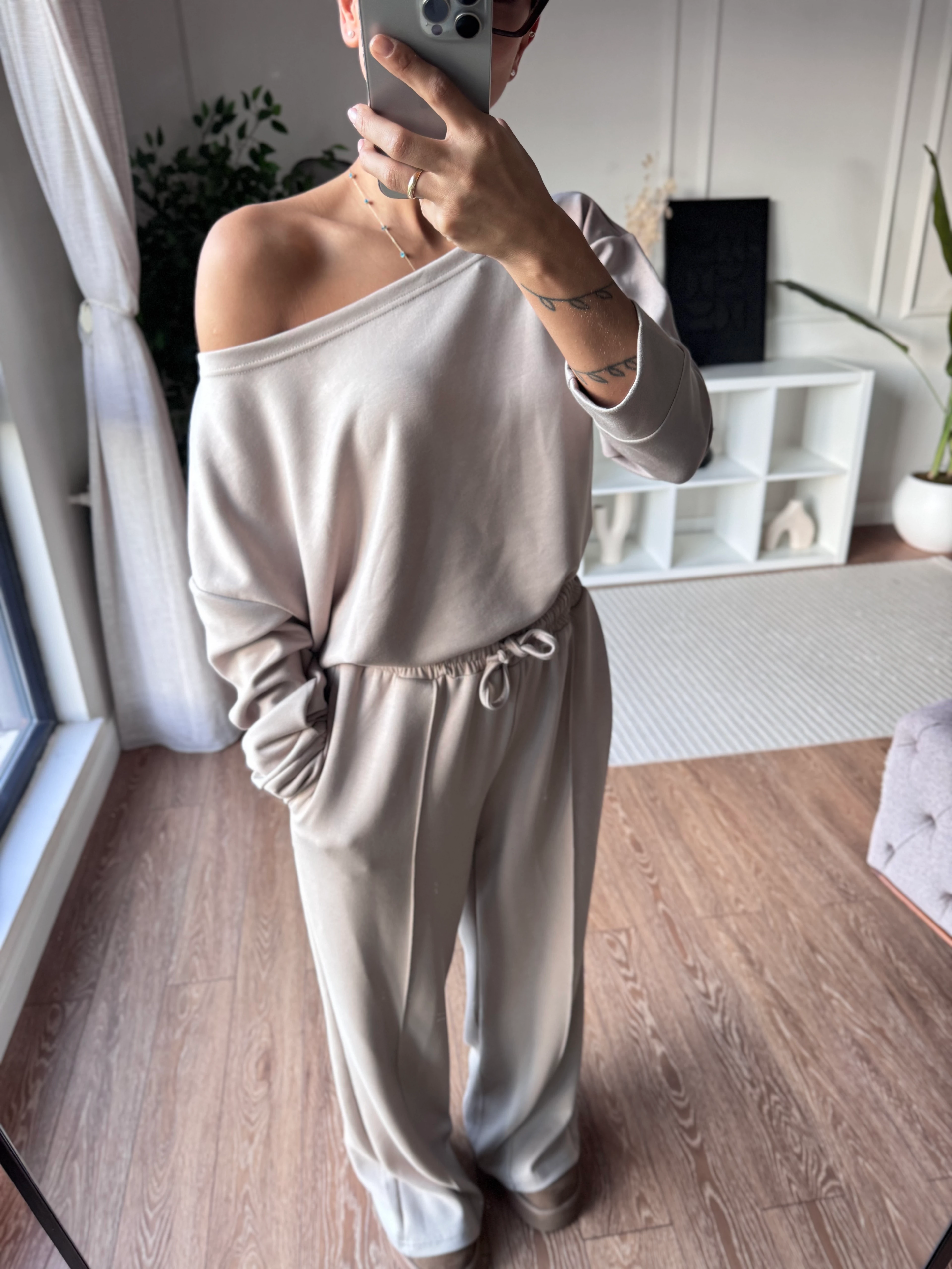 Düşük Omuz Yaka Modal Takım