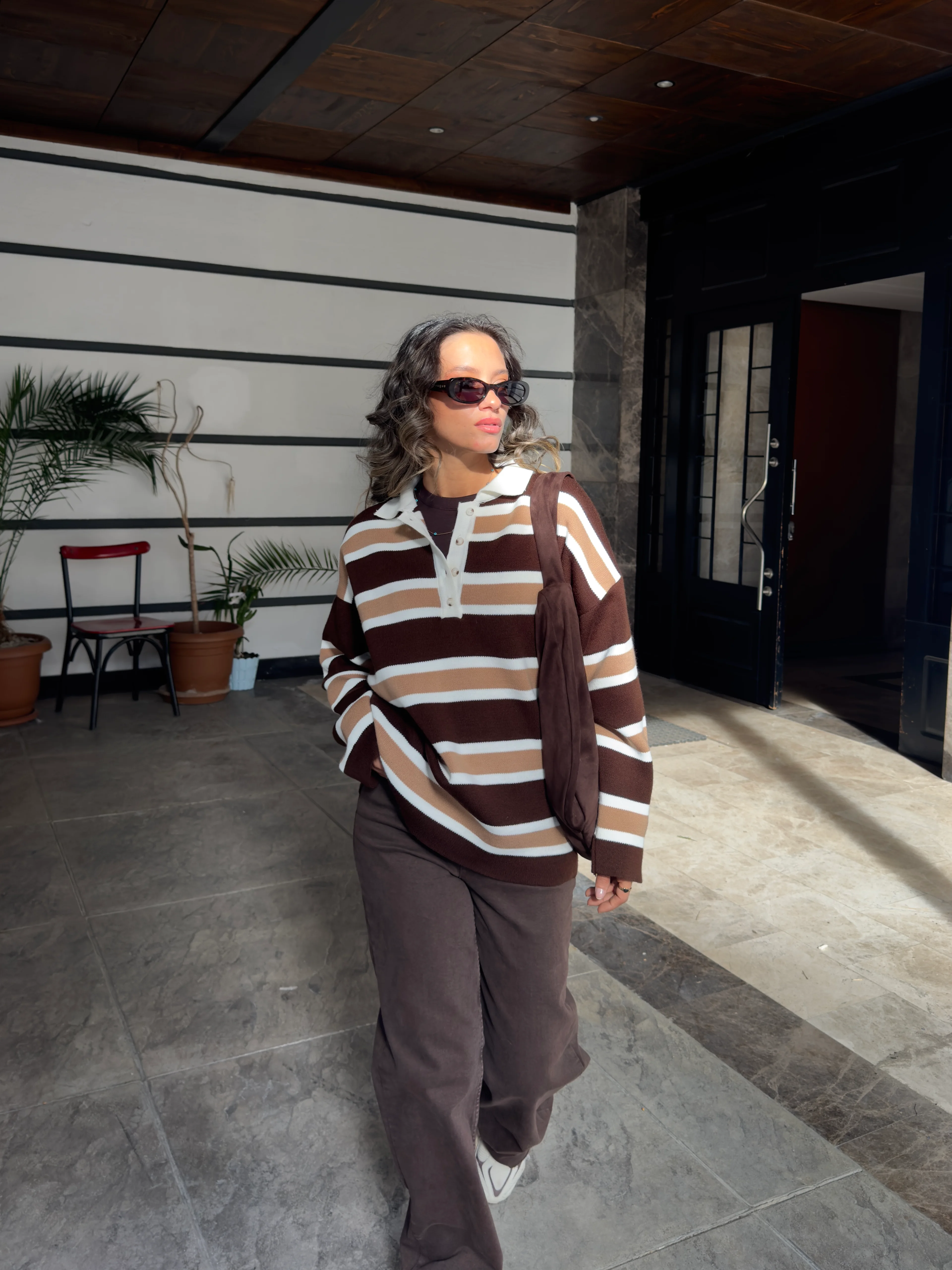 Düğmeli Oversize Çizgili Kazak - Kahverengi