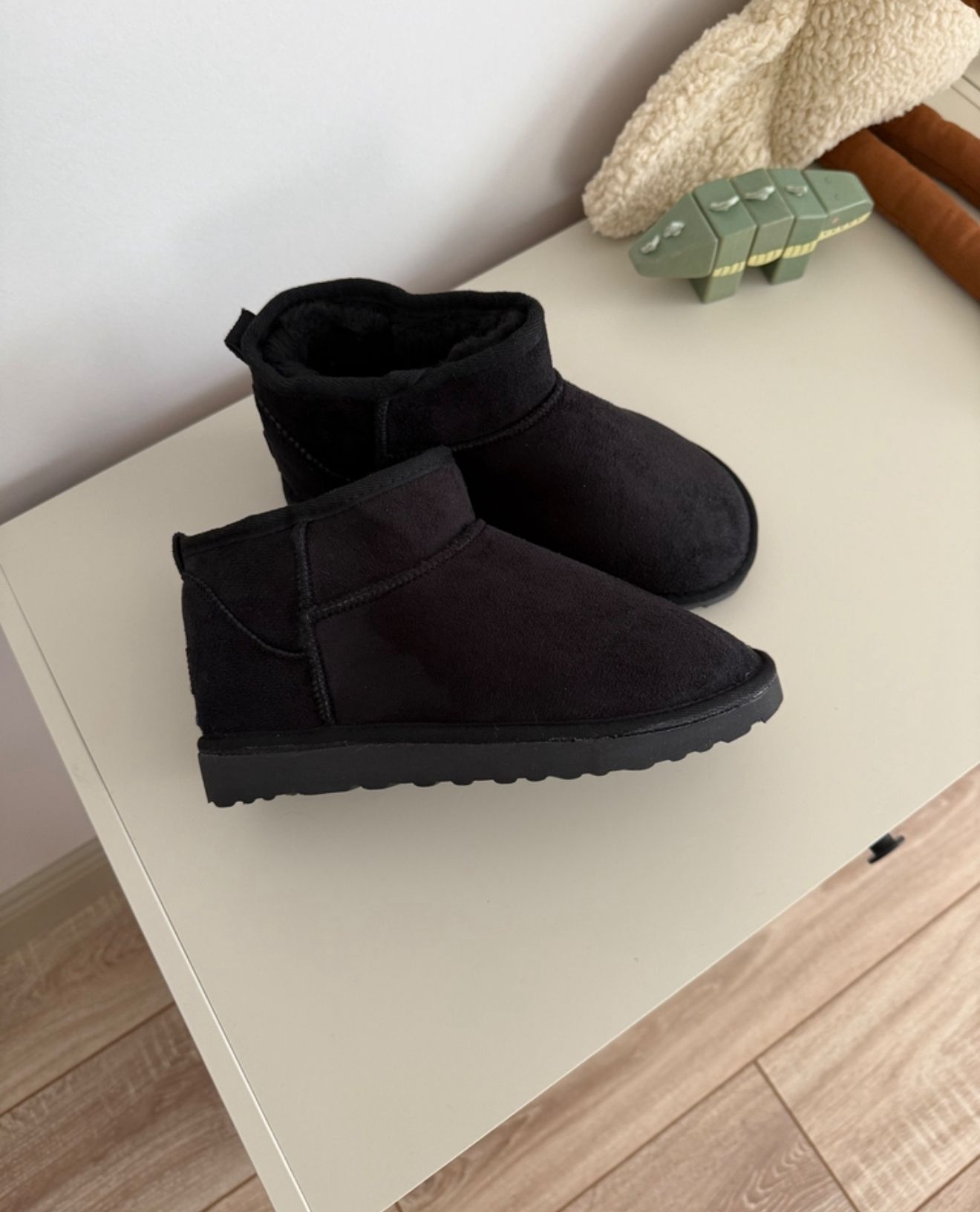 UGG SİYAH BOT
