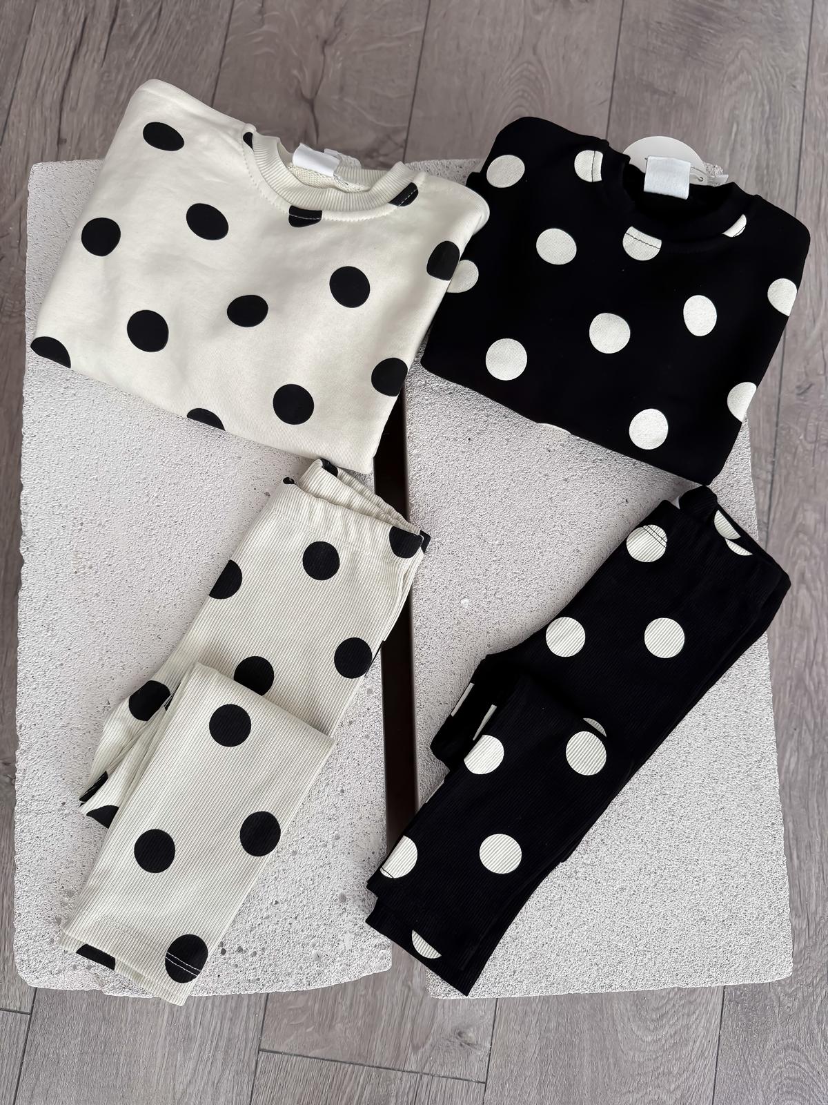 PUANTİYELİ TAKIM SİYAH