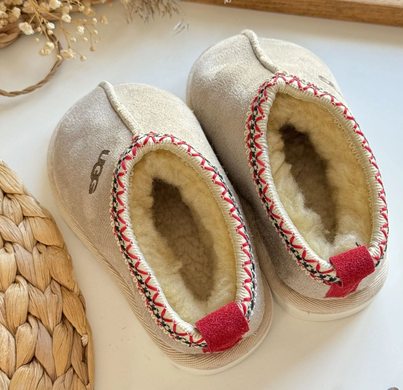UGG TAZZ BEJ