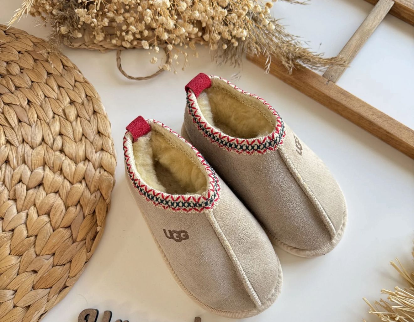 UGG TAZZ BEJ