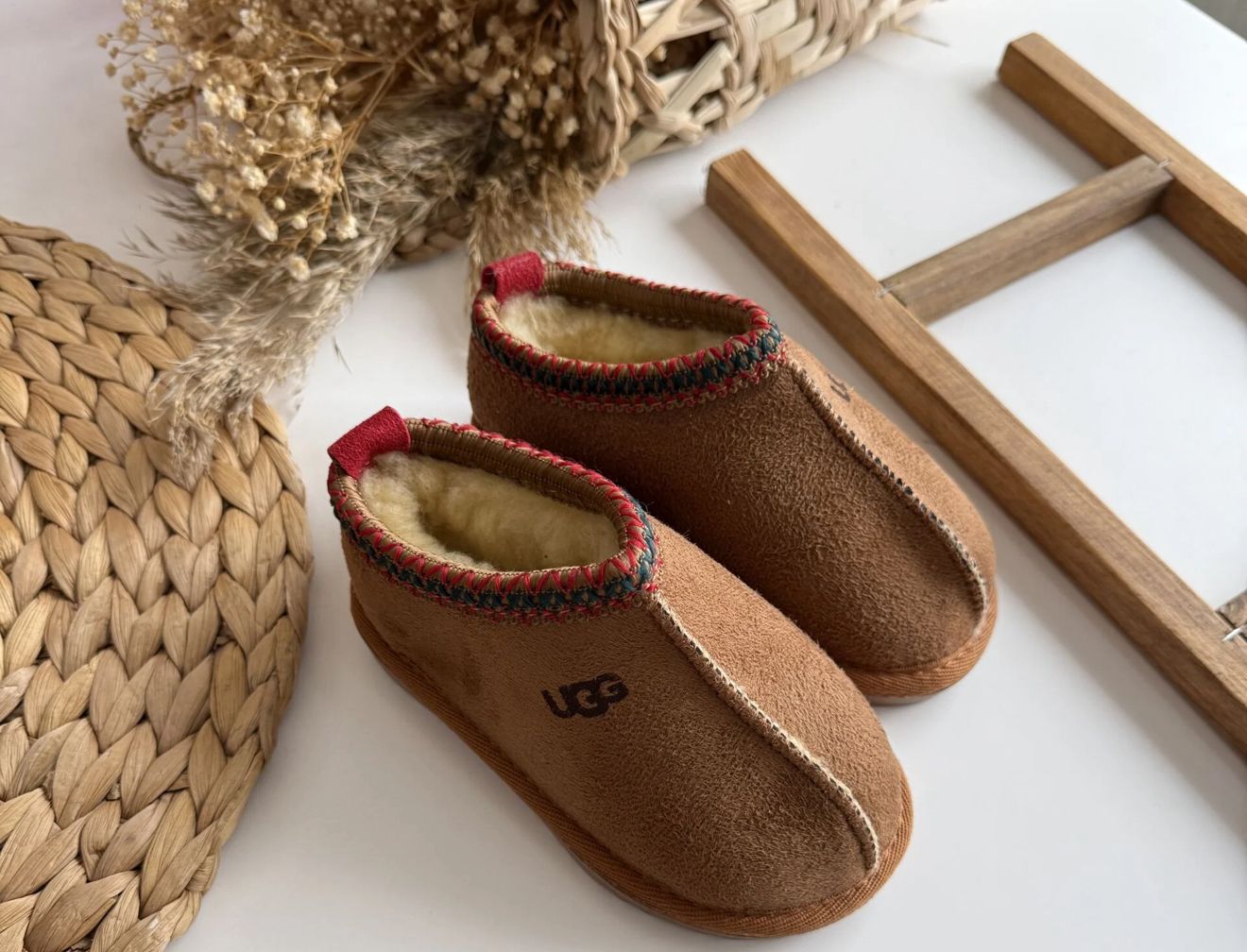 UGG TAZZ TABA RENGİ