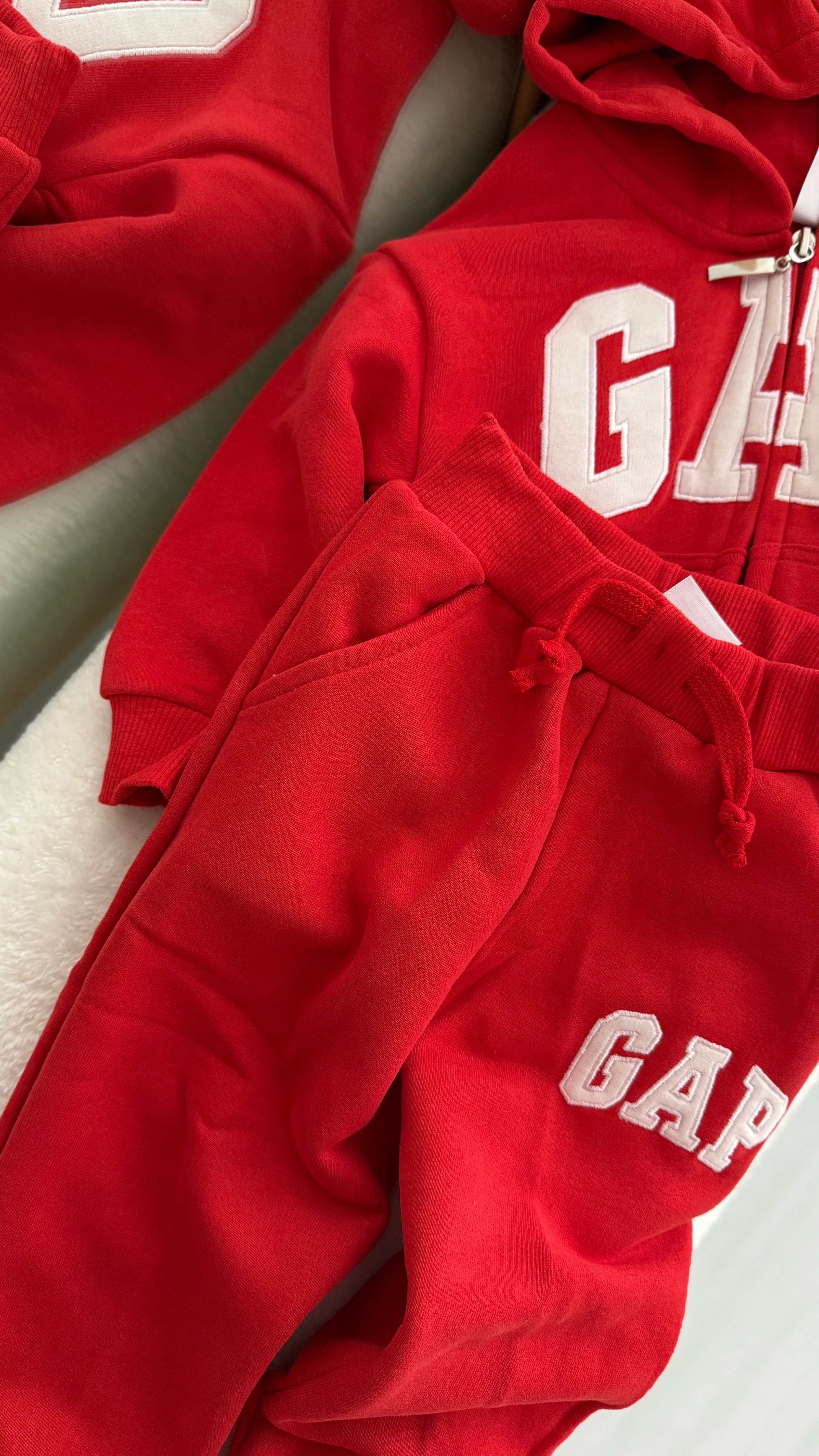 PREMİUM KALİTE KIRMIZI GAP TAKIM