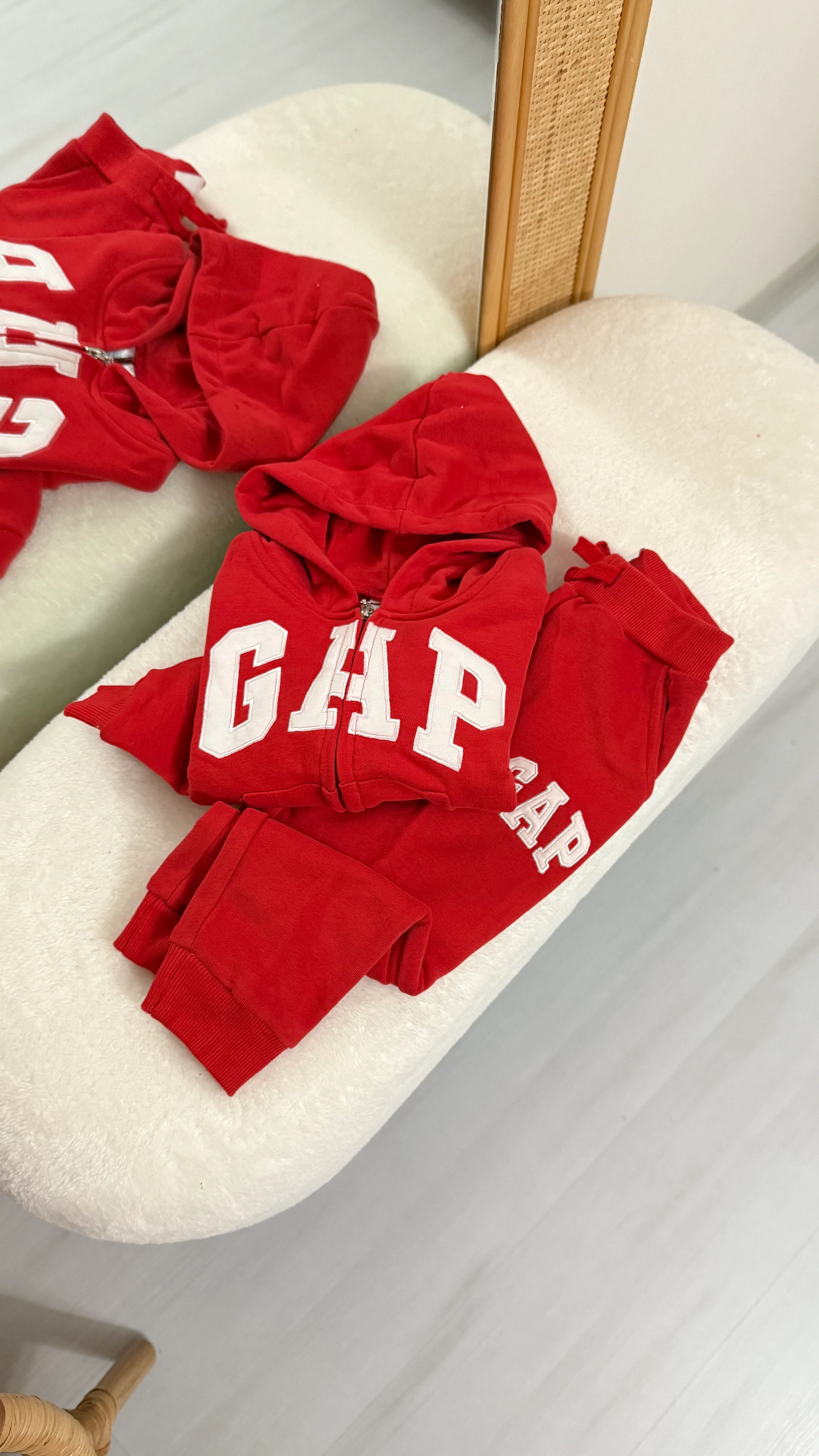 PREMİUM KALİTE KIRMIZI GAP TAKIM