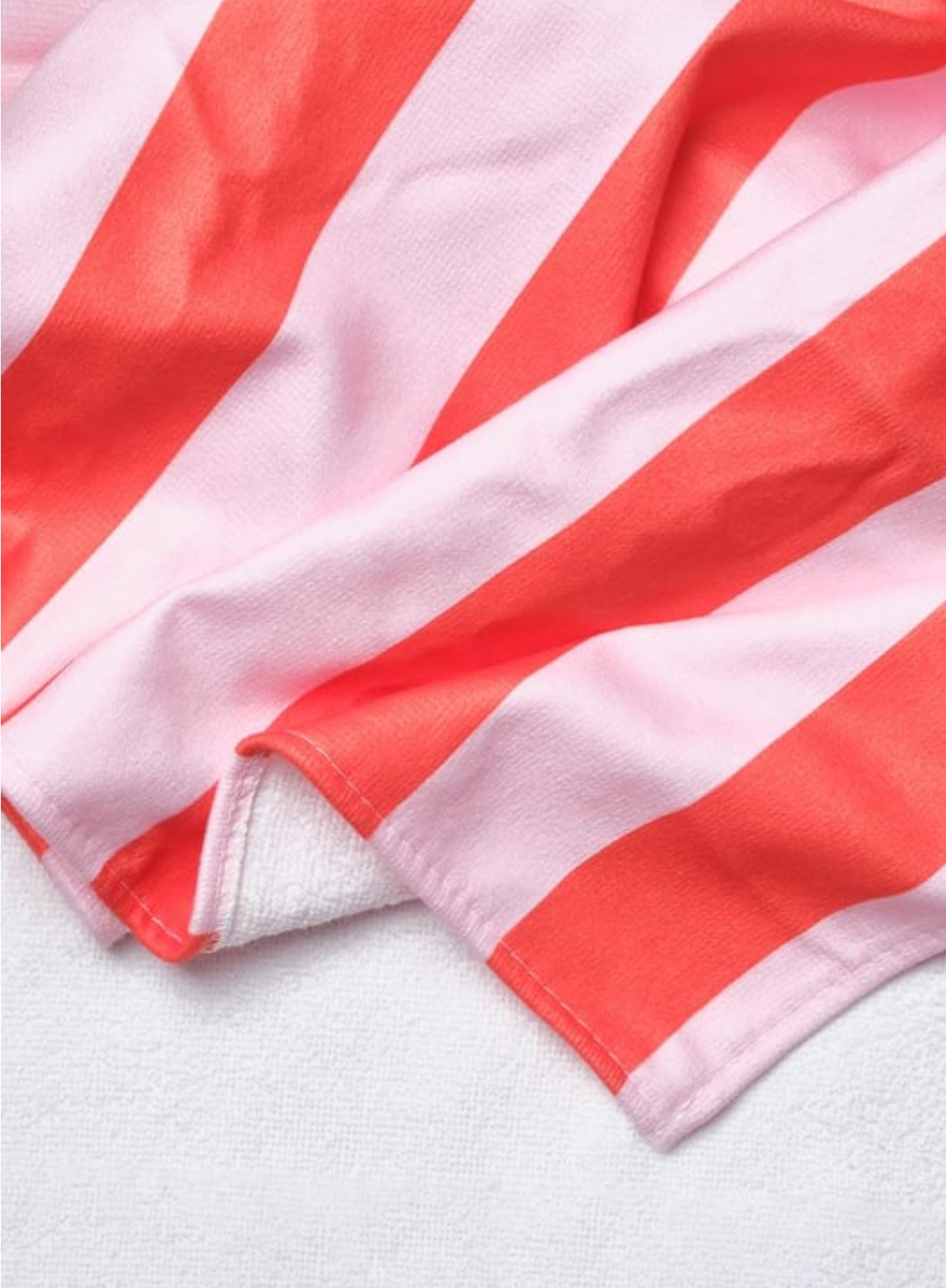 PEMBE-KIRMIZI PLAJ HAVLUSU