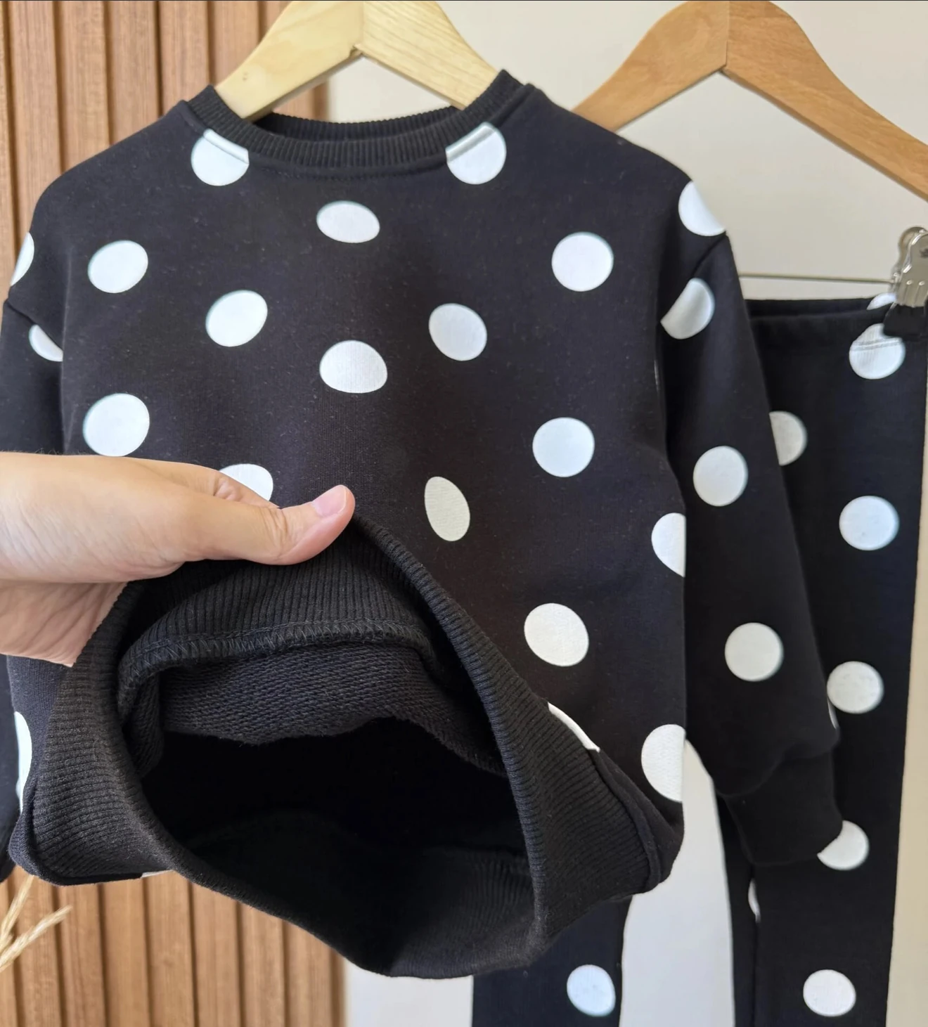 PUANTİYELİ TAKIM SİYAH