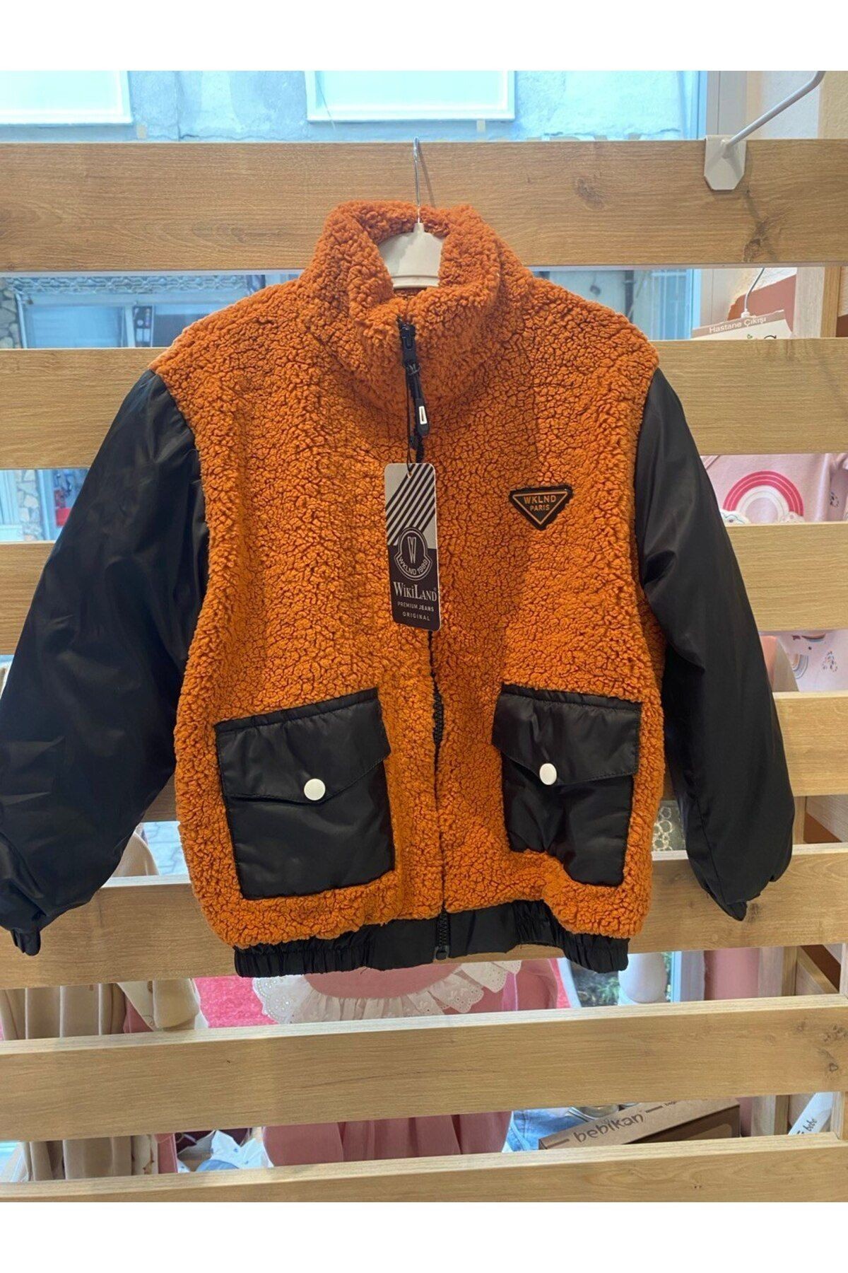 Dışı Peluş İçi Astarlı Erkek Çocuk Ceket