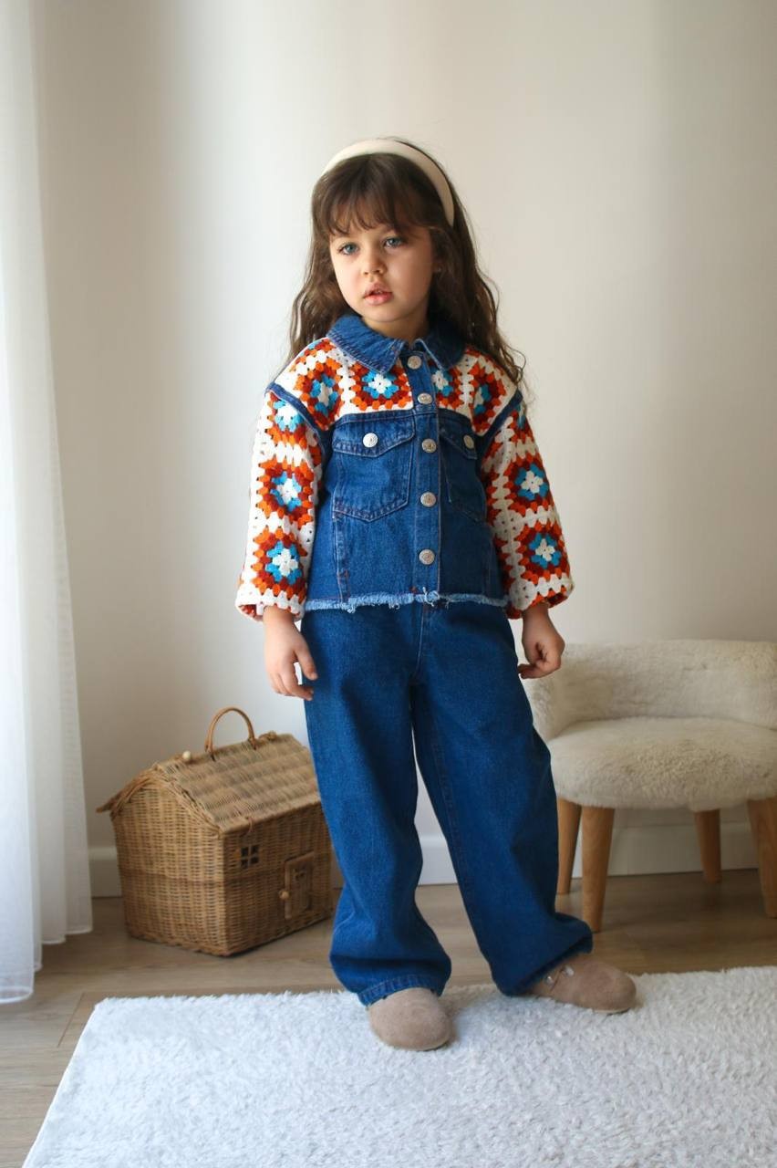 Kolları Dantel Örgü Detaylı Kız Çocuk Ceketli Alt Üst Denim Takım