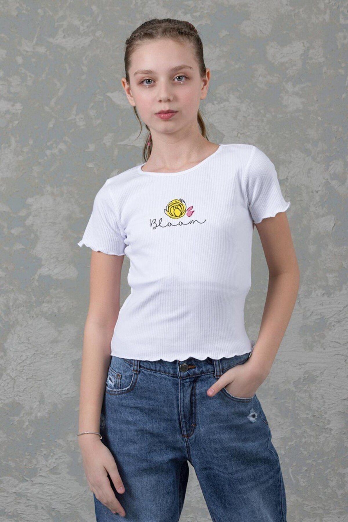 Önü Gül Detaylı Fitilli Kız Çocuk Tshirt - sarı çiçekli