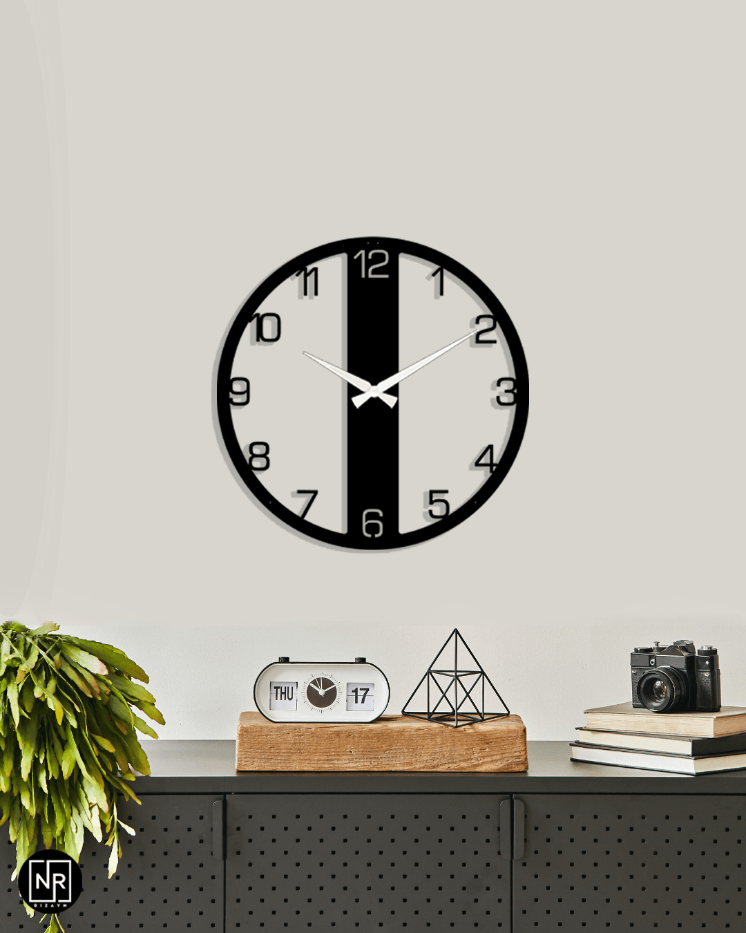 Decorative Metal Wall Clock