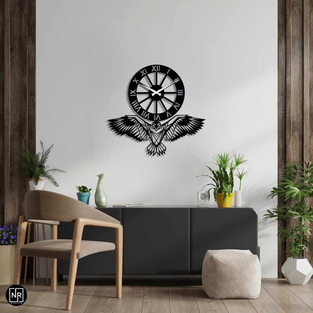 Decorative Metal Wall Clock with Eagle Motif