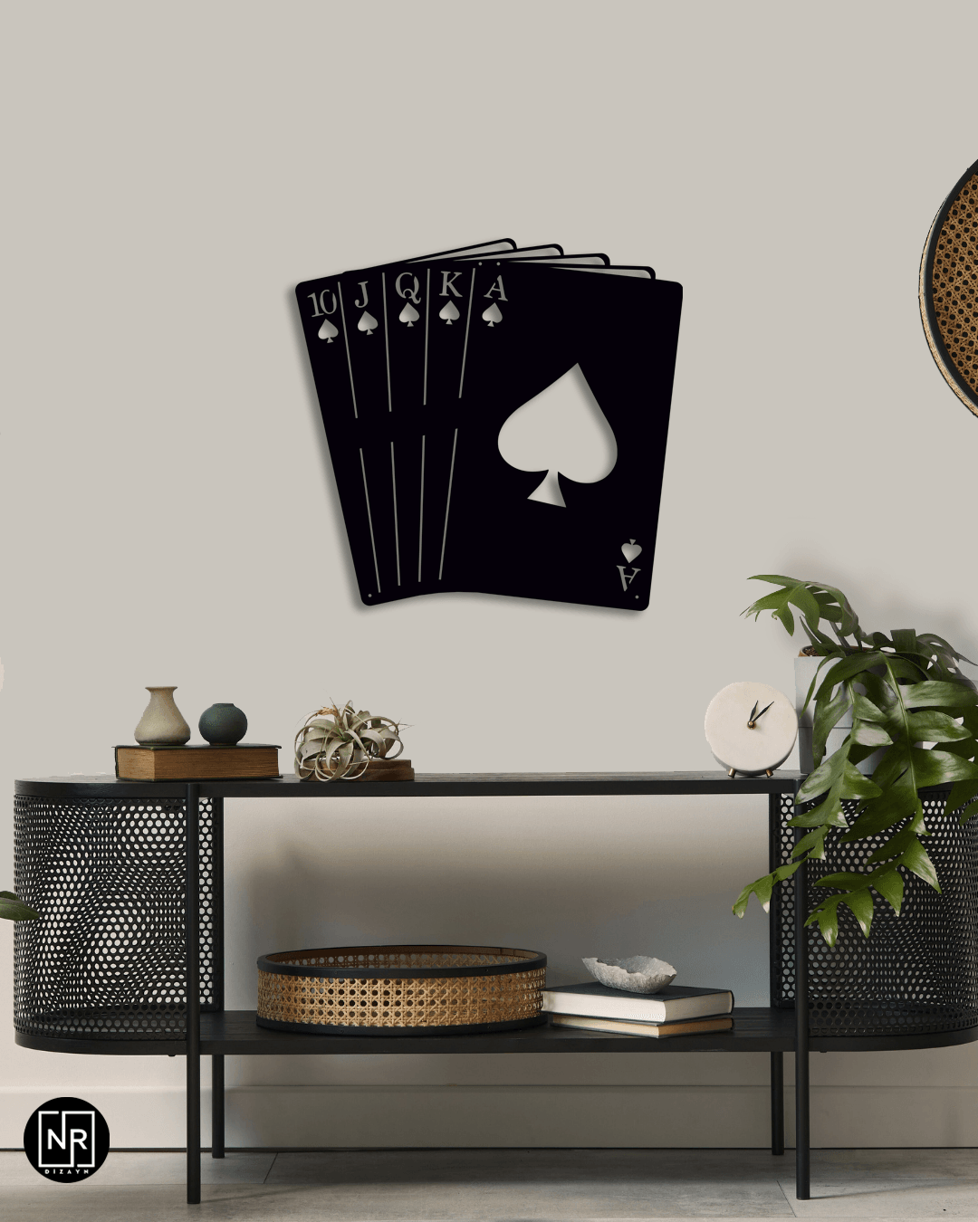 Royal Flush Metal Wall Painting