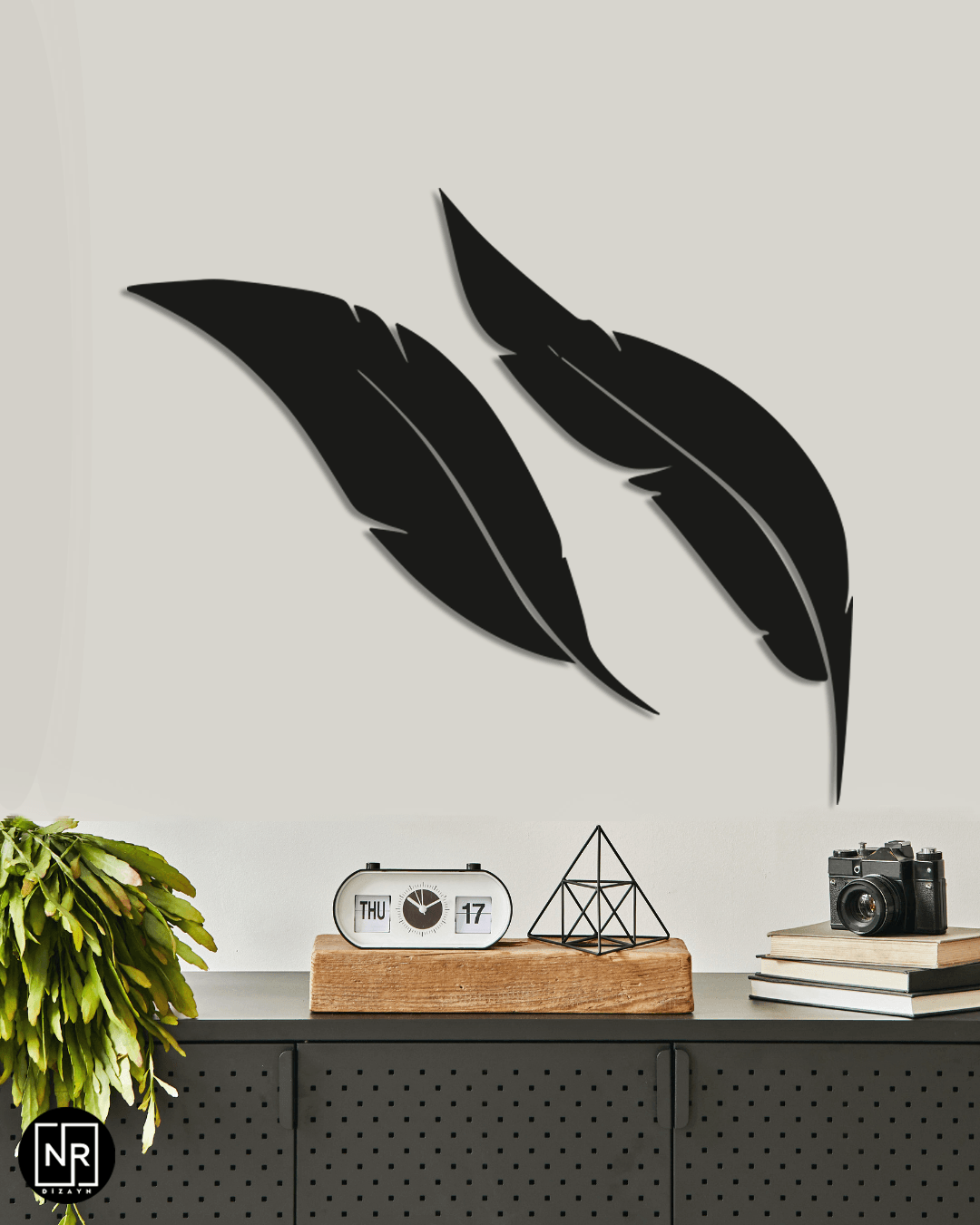 Bird Feather Decorative Metal Wall Painting