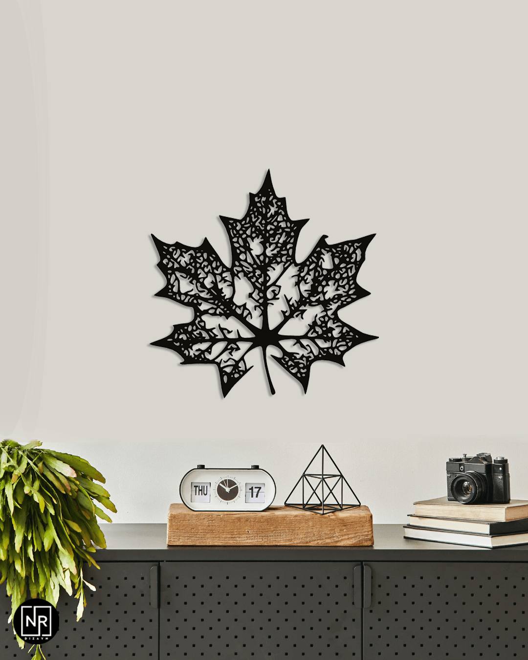 Leaf Decorative Metal Painting