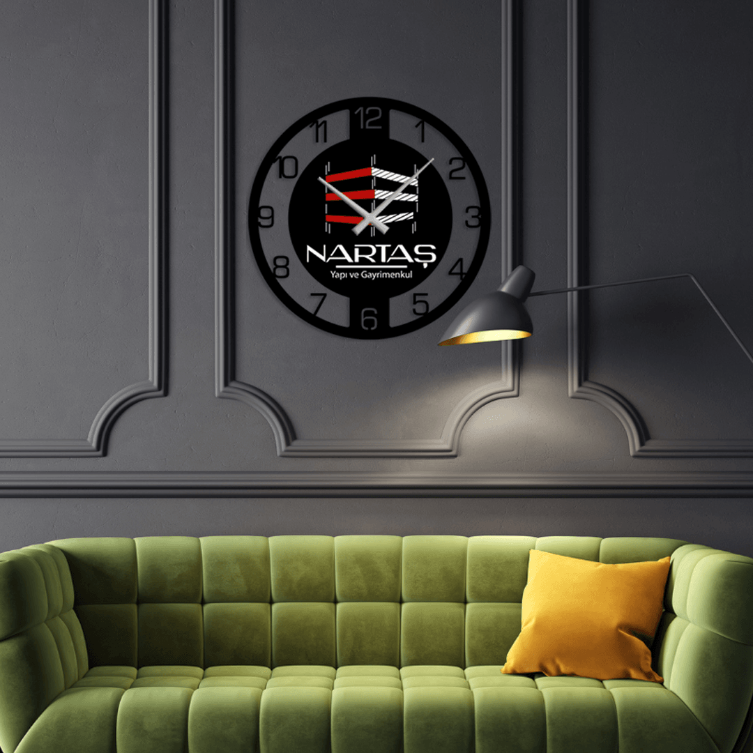 Personalized Design Metal Wall Clock