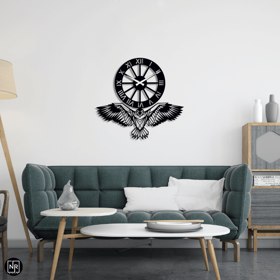 Decorative Metal Wall Clock with Eagle Motif