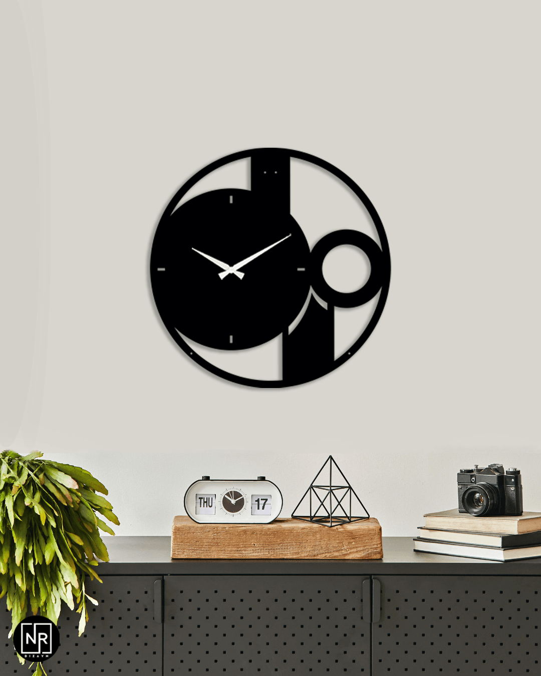 Decorative Metal Wall Clock