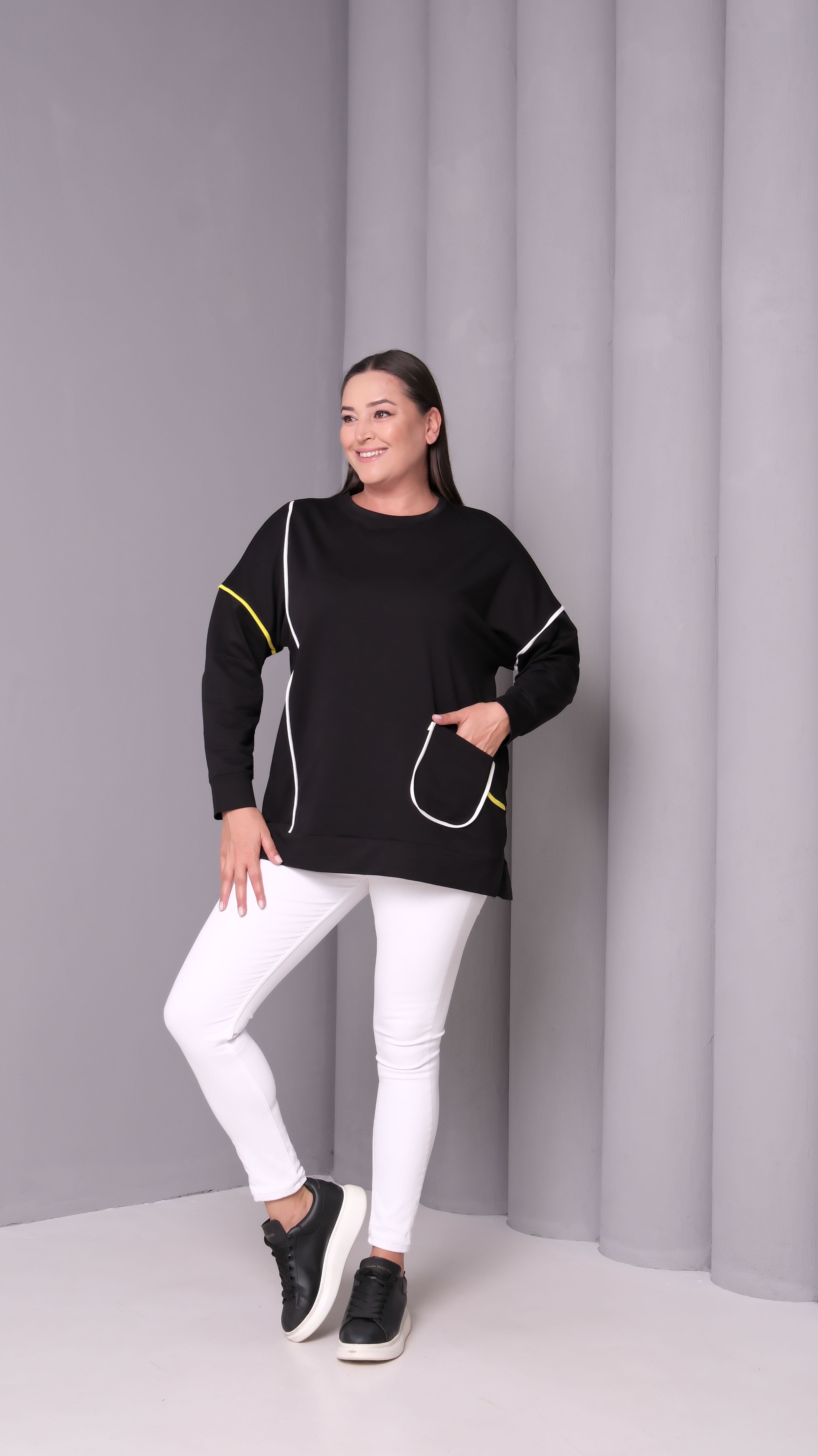 Asimetrik Cep Sweatshirt
