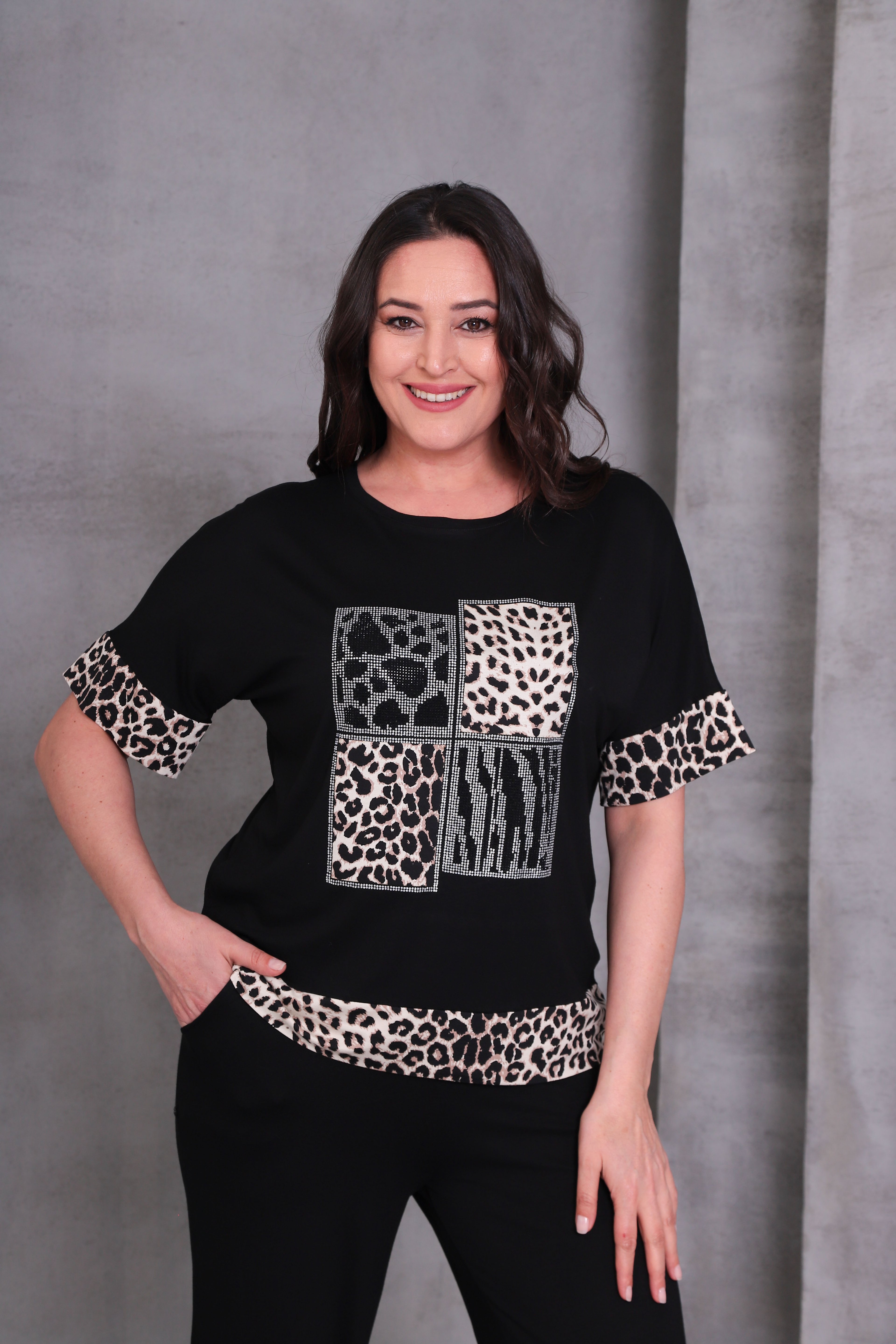 Leopar Desenli Kısa Kol Takım