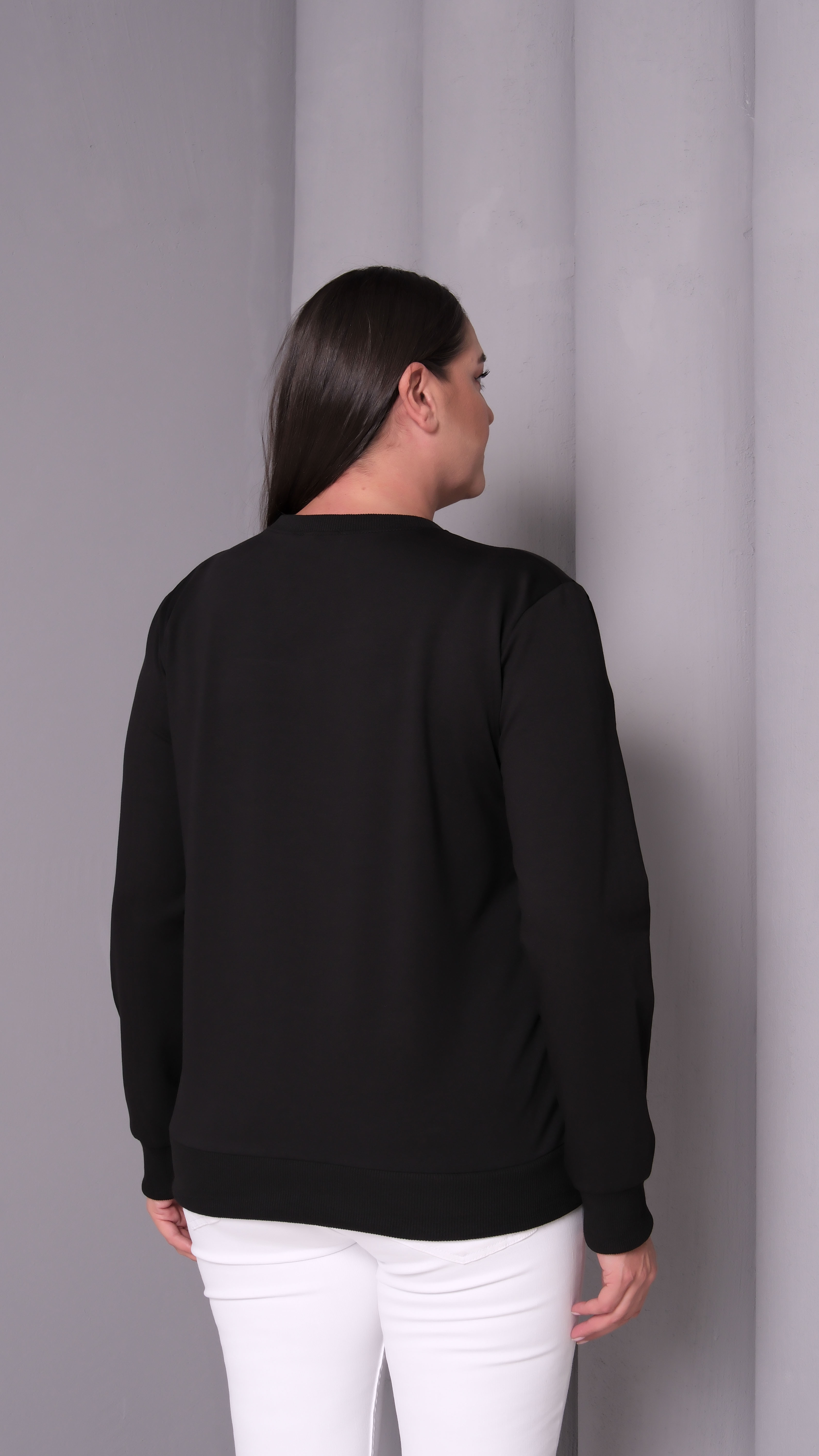 Pullu Nakış Sweatshirt
