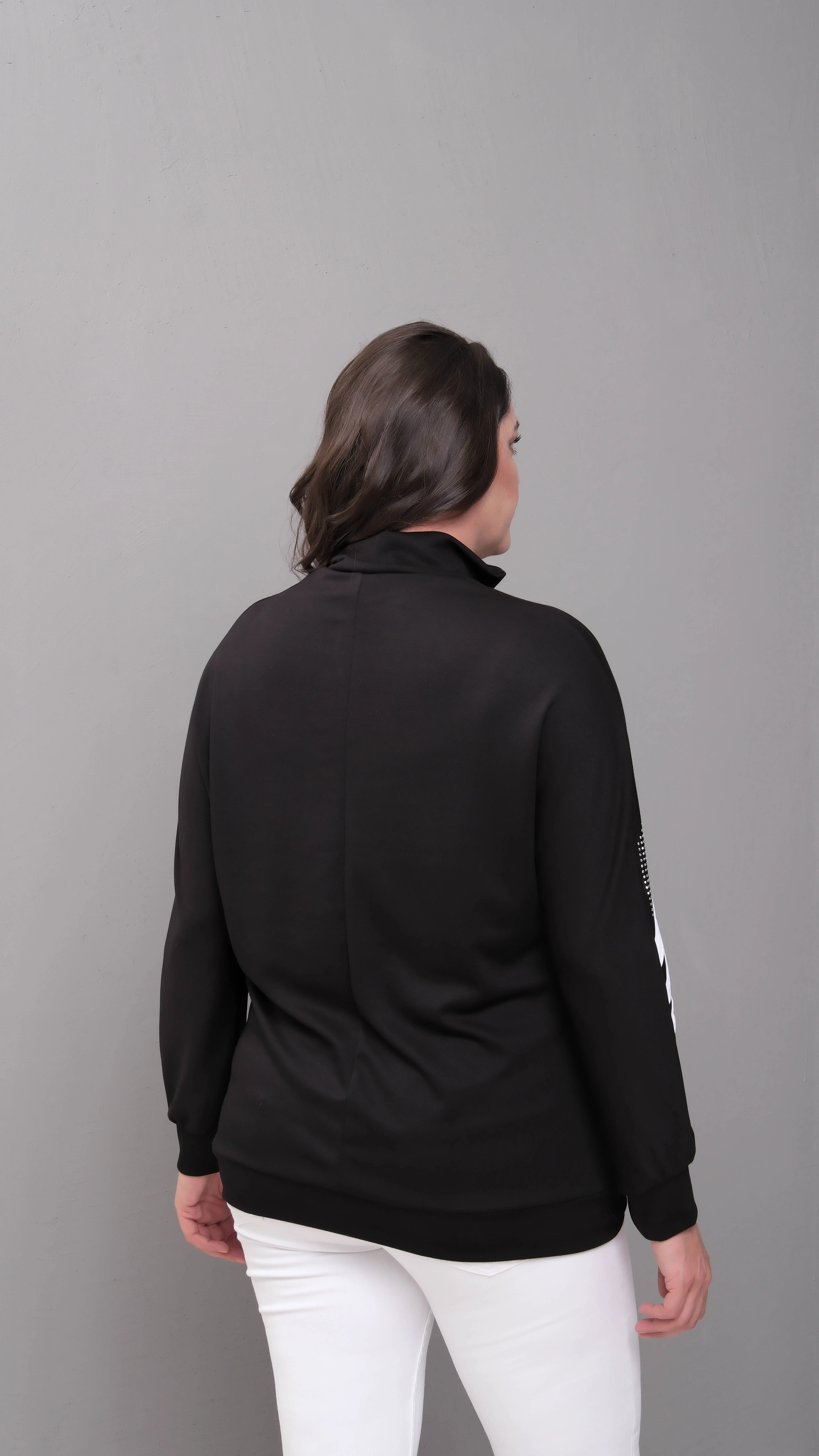 Boğaz Yaka Yarım Fermuar Sweat