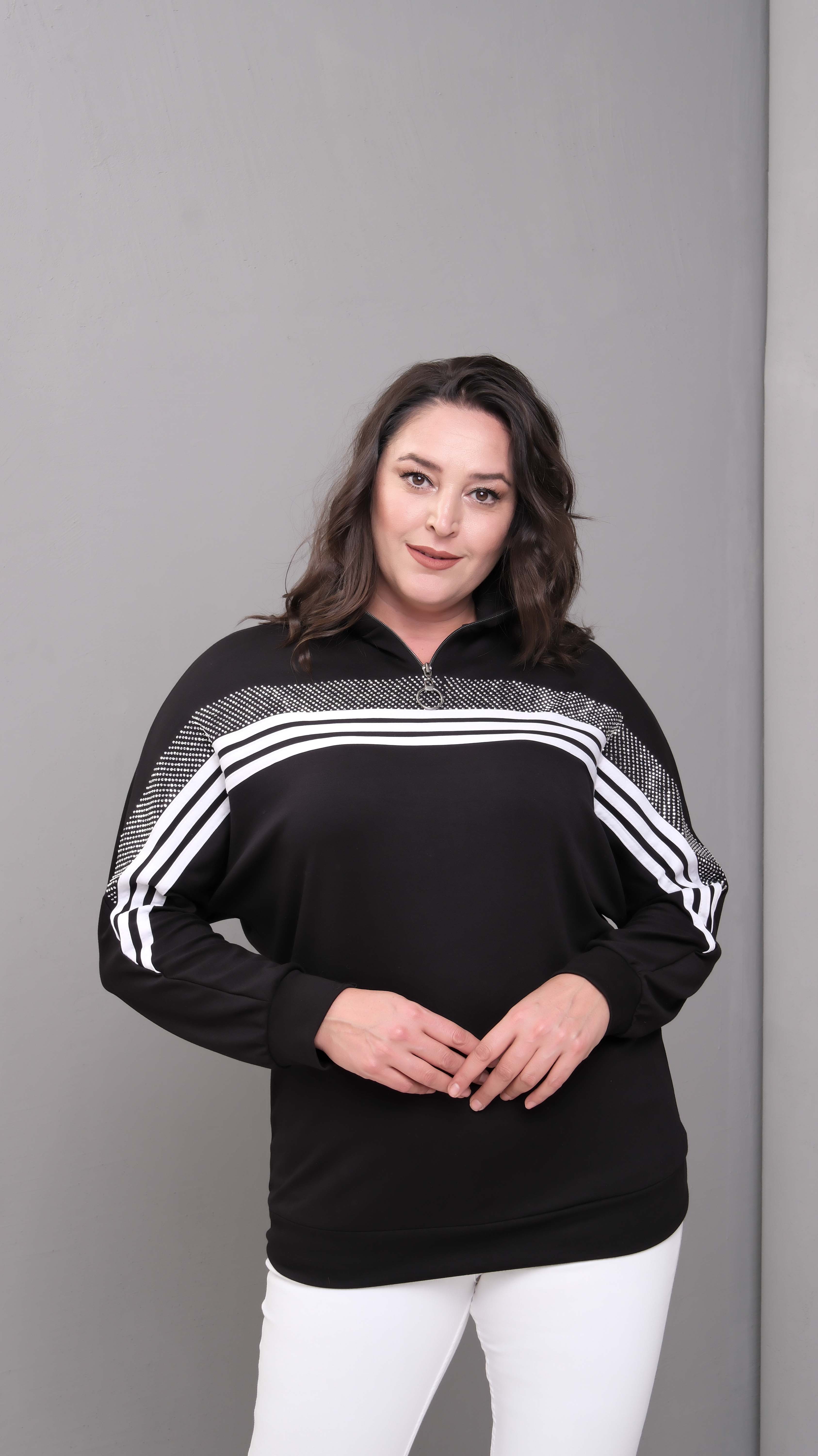 Boğaz Yaka Yarım Fermuar Sweat