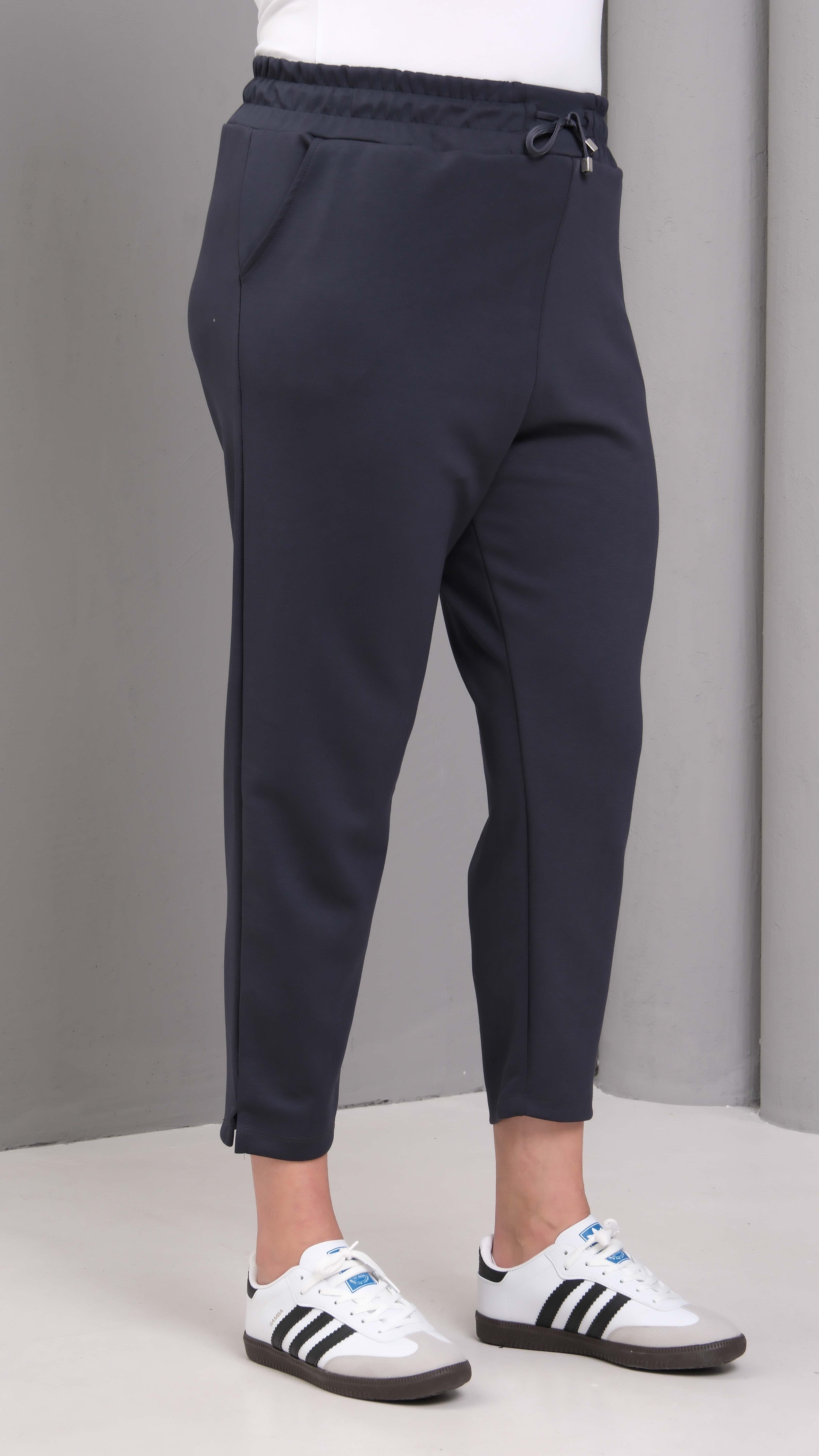 Kısa Dar Paça Eşofman Altı