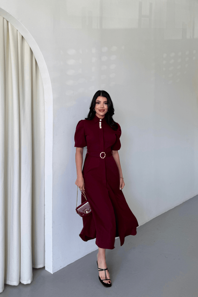 YAKA DÜĞME DETAYLI ELBİSE- Bordo
