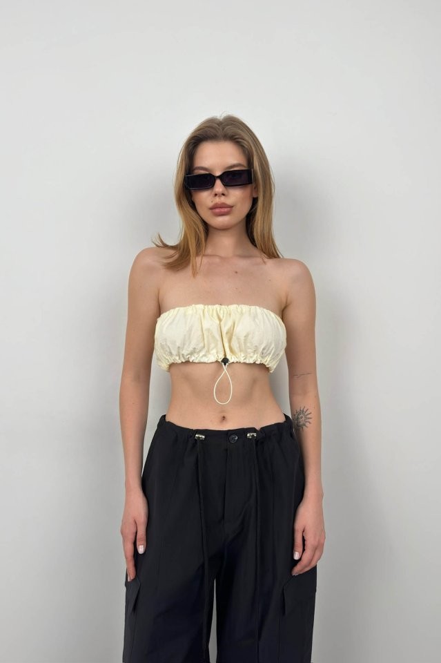 Lastik Detay Straplez Crop