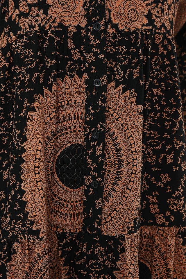 2423 Otantik Desenli Tesettür Elbise - Siyah - Taba