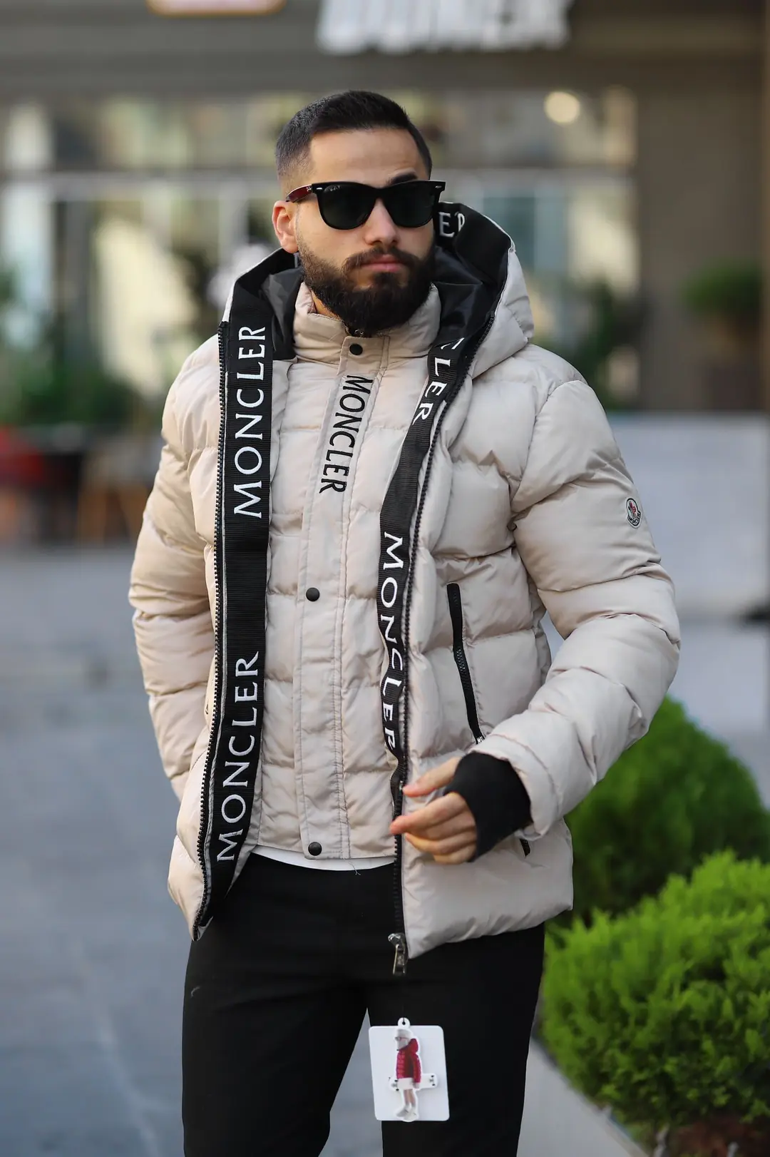 美品 MONCLER 23AW レタリング 立体 ロゴ ウール スウェット L 美品 MONCLER 23AW レタリング 立体 ロゴ ウール スウェット L - メルカリ