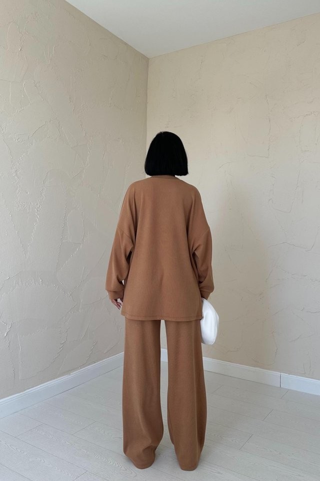 Camel Klasik Fitilli Kazak Ve Pantolon Takım