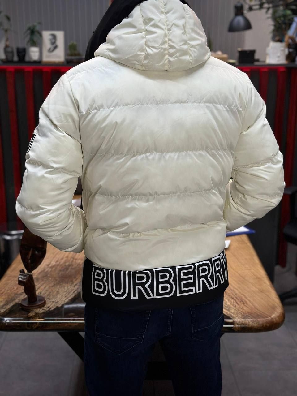 Burberry Erkek Kapüşonlu Mont - Beyaz