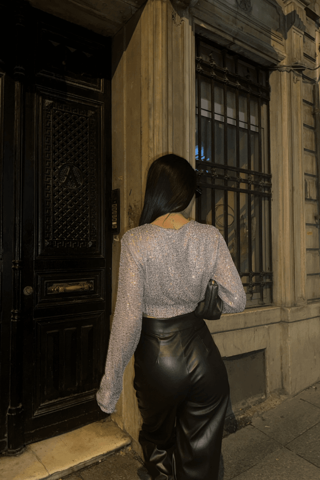 PULLU CROP KRUVAZE BLUZ - Gümüş