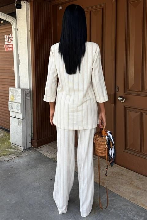 Blazer Ceketli Çizgili Keten Takım 10186
