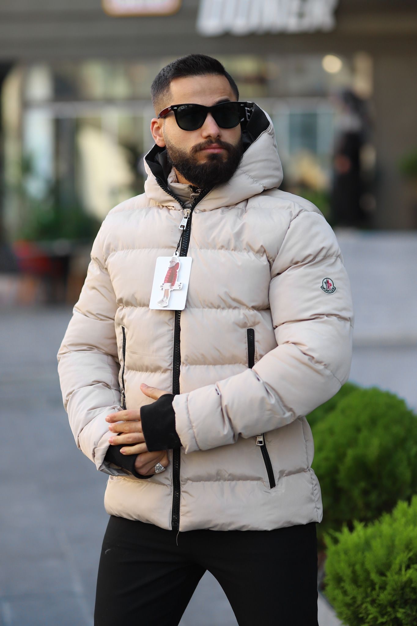 Moncler Su Ve Rüzgar Geçirmez Kapüşonlu Mont - Bej