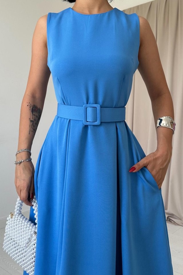 Mavi Halter Yaka Kloş Elbise