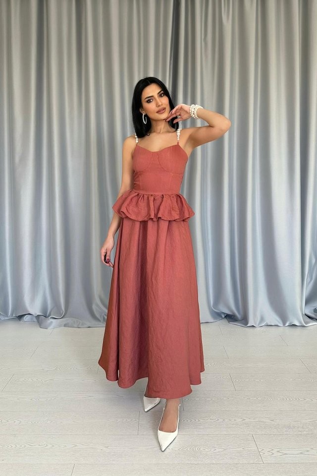 Moccah Beli Büzgülü İnci Askılı Uzun Elbise