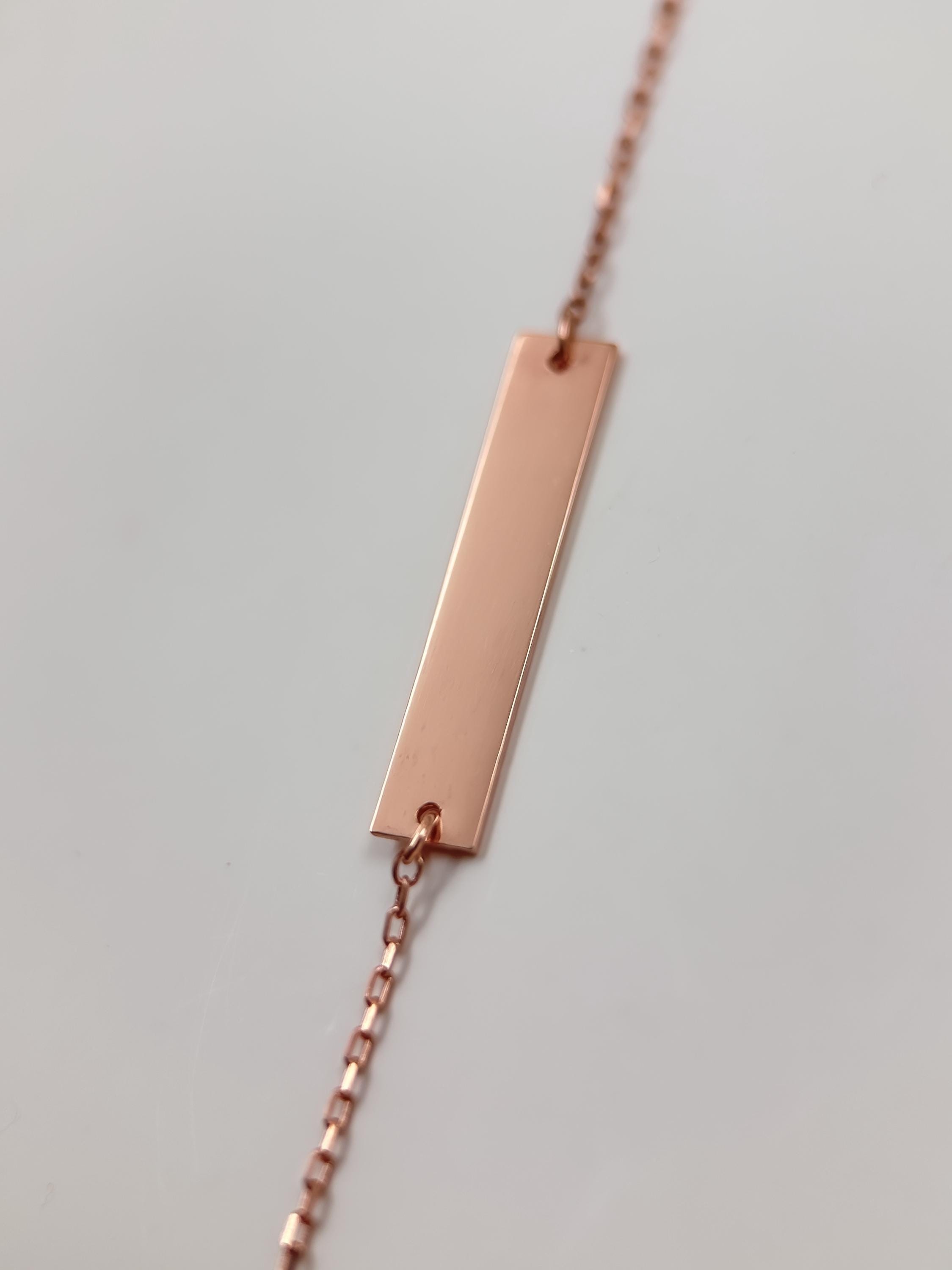 Anpassbares 14-karätiges Goldbarrenarmband mit | Personalisiertes Barrenarmband aus massivem Gold zum Gravieren von Namen, Daten und Koordinaten