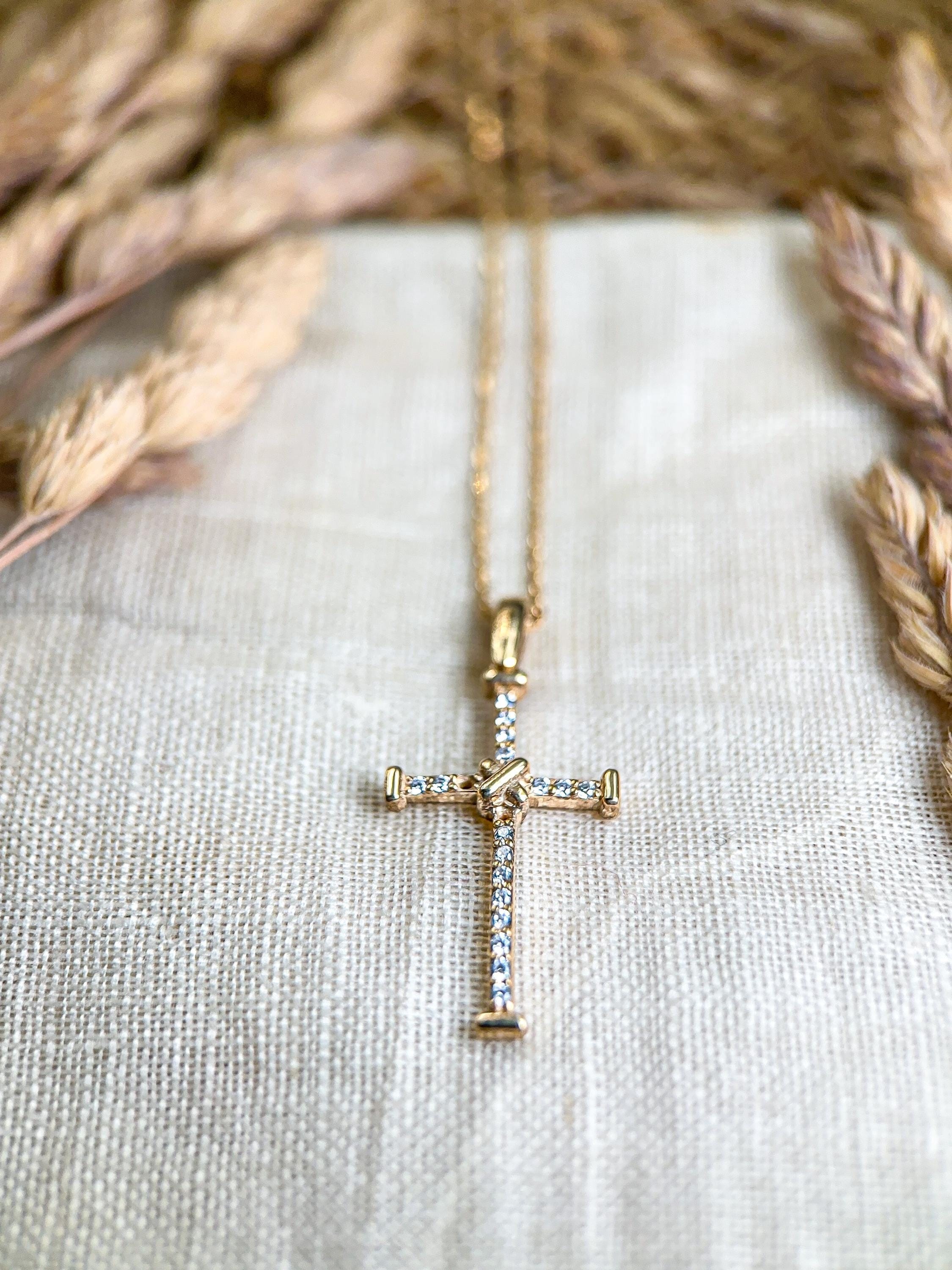 14k Gold Diamond Cross Necklace for Women | Minimalist Diamond Cross Pendant | Elegant 14k Diamond Jewelry | Perfect Graduation Gift