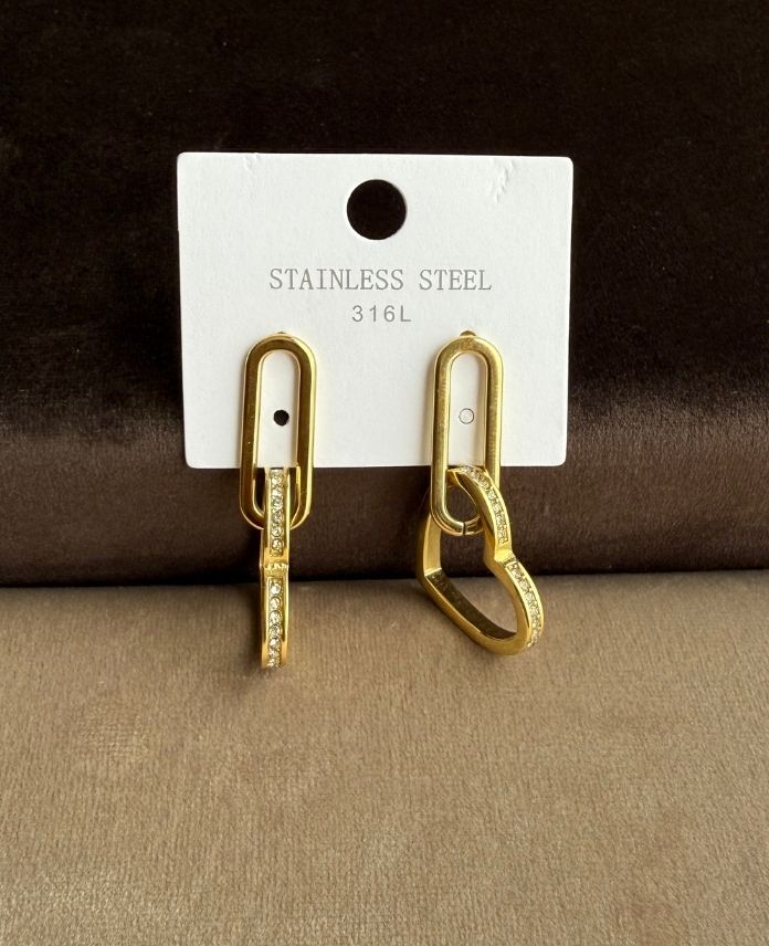 Çelik Kalp Taşlı Küpe