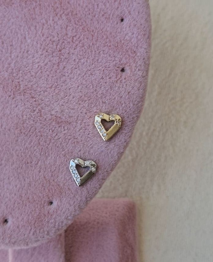 Çelik Kalp Taşlı (Arkası Düz) Piercing