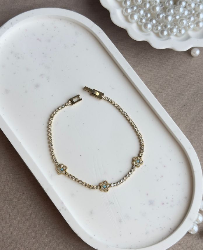 Çelik Suyolu Çiçek Taşlı Bileklik