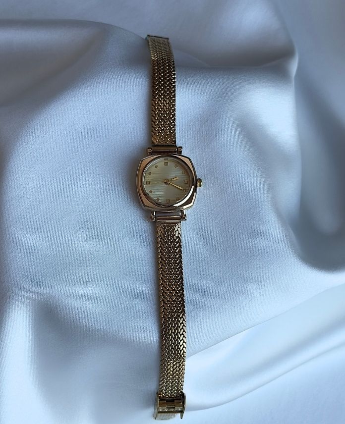 Aksesur Çelik Kadın Saat