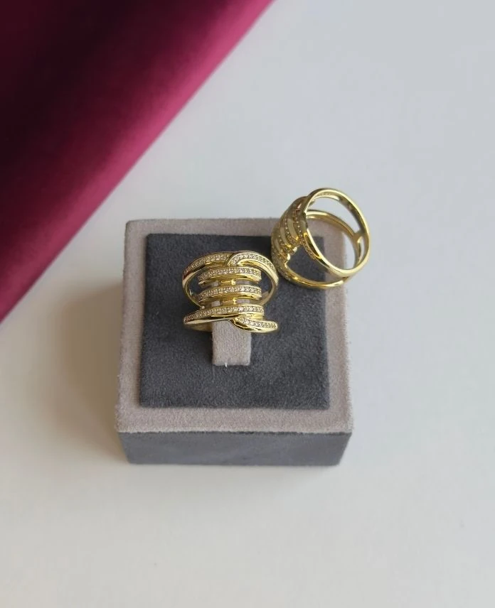 Xuping Numaralı Geniş Taşlı 14 Yüzük