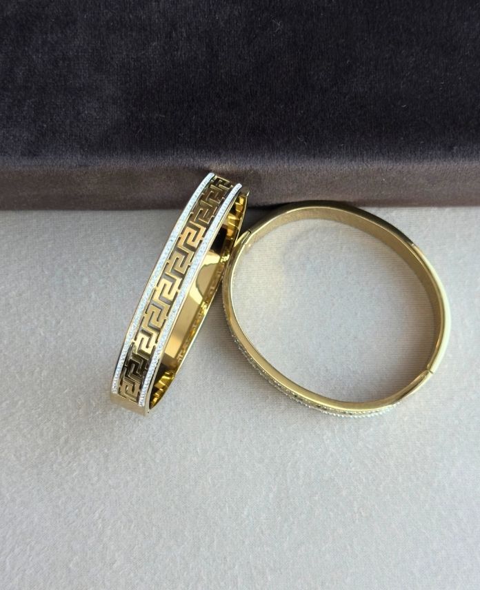 Çelik Labirent Taşlı Kelepçe